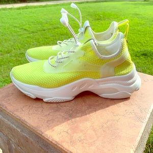 STEVE MADDEN MYLES SNEAKER